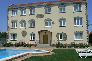 Отели Севастополя с бассейном, "Вилла Адриа" с бассейном - фото