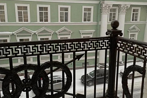&quot;С видом на красивую улицу&quot; 2х-комнатная квартира в Санкт-Петербурге 2