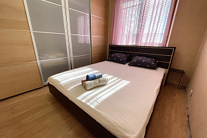 Мотели в Крымске, 3х-комнатная Демьяна Бедного 29 мотель