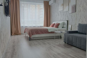 "Vgosti61 С видом на фонтаны" 1-комнатная квартира