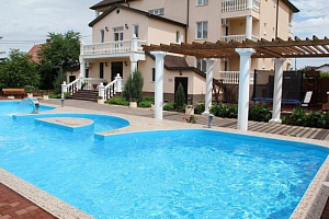 Отели Новофедоровки с бассейном, "Магия" ★★★ гостевой комплекс с бассейном