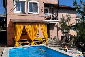 Гостевые дома Туапсе с бассейном, "В гостях у Марика" с бассейном