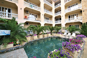 Дома Дагомыса с бассейном, "Мадагаскар" семейный клуб-отель с бассейном