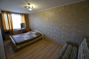 Квартиры Крым на карте, 2х-комнатная Айвазовского 25 на карте - фото