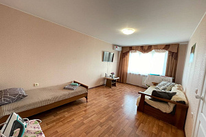 2х-комнатная квартира Надежды 1 в Крымске 10