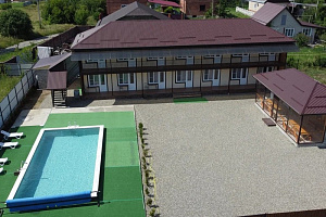 Гостевые дома Адыгеи с бассейном, "Робинзон" с бассейном - фото