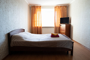 Гостиницы Калуги рейтинг, 2х-комнатная Плеханова 83 рейтинг - фото