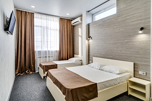Квартиры Новочеркасска 3-комнатные, "Аурум" мини-отель 3х-комнатная - раннее бронирование