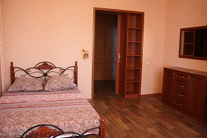 Квартиры Магнитогорска на месяц, 1-комнатная Ленина 131 на месяц - фото