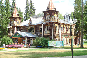 Гостиницы Калязина у парка, "Тетьково" у парка - фото