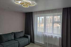 2х-комнатная квартира Мужества 23