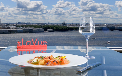 Весенние бранчи Санкт-Петербурга — обзор лучших мест для позднего завтрака