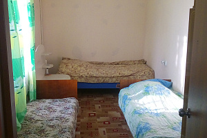 Гостиницы Серова с размещением с животными, 2х-комнатная Ленина 154 с размещением с животными - цены