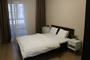 2х-комнатная квартира Родионова 31