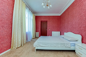 Квартиры Новороссийска на месяц, "Уютная в центре" 2х-комнатная на месяц