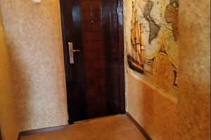 Дома Гагры под-ключ с бассейном, 2х-комнатная Абазгаа 53/5 кв 17 с бассейном - цены