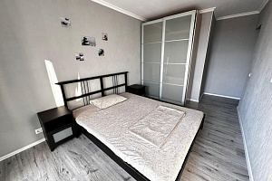 2х-комнатная квартира Лунная 5к1