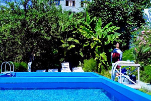Отдых в Головинке с бассейном, "Пансионат Семейный" с бассейном - фото