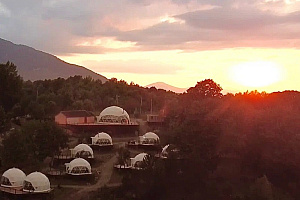 «Панорама Глэмпинг» база отдыха