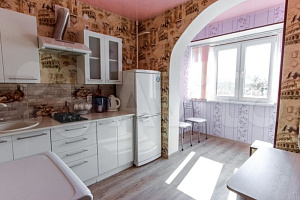 Квартиры Судака с кухней, 1-комнатная Ленина 98 с кухней - фото