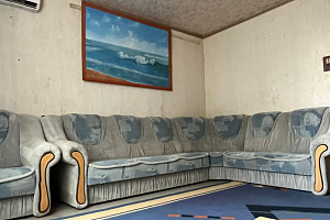 Квартиры Щёлкино на месяц, "С ВиНа Море" 3-комнатная 44А на месяц - раннее бронирование