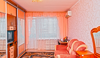 &quot;Чистая и уютная&quot; 1-комнатная квартира в Донецке - фото 2