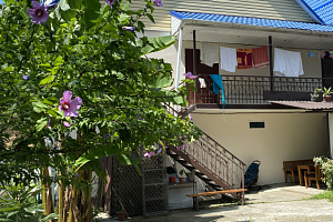 Гостевые дома Абхазии с питанием, "У Сяты" с питанием - фото