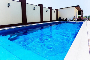 Гостевые дома Геленджика с бассейном, "Камелия" с бассейном - цены