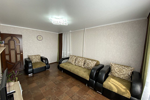 Мотели в Альметьевске, "Марат Home на Герцена 96" 2х-комнатная мотель - забронировать номер