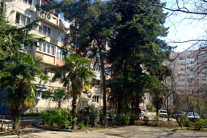 Квартиры Лазаревского в центре, 2х-комнатная Победы 113 в центре - фото