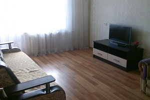 Гостиницы Серова с размещением с животными, 1-комнатная Короленко 14 с размещением с животными - забронировать номер