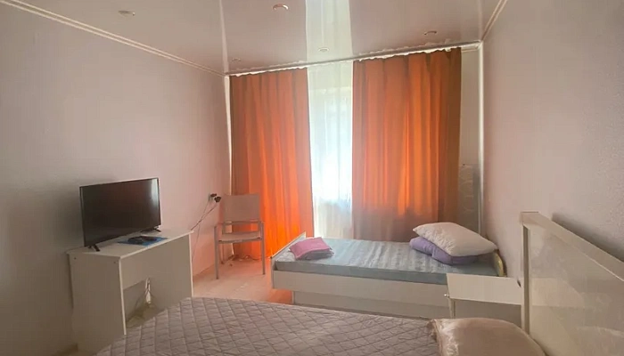 "Комфортная" 1-комнатная квартира в Емельяново, г. Красноярск, пгт ...