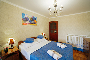 Гостиницы Тырныауза в горах, "Веллингтон" 3х-комнатная в горах - фото