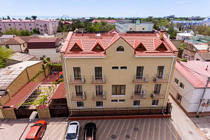 Снять жилье в Евпатории, частный сектор в июле, "Валери"