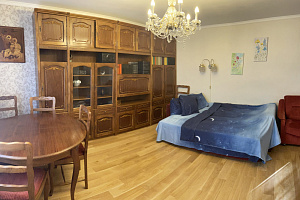 «Ретро 80-е» 2-комнатная квартира