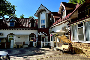 Гостевые дома Железноводска с бассейном, "Райский уголок" с бассейном - раннее бронирование