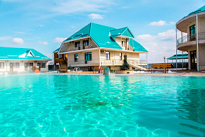Базы отдыха Мостовского района с бассейном, "Аквамарин" с бассейном - фото