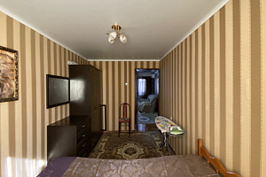 Квартиры Абхазии на месяц, "Гагра" 2х-комнатная на месяц - раннее бронирование