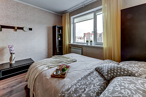 Отели Ленинградской области у озера, 1-комнатная Савушкина 134к2 у озера - цены