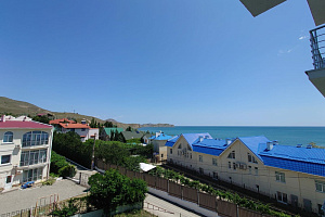 Отели Коктебеля с собственным пляжем, "Малахит" 1-комнатная с собственным пляжем