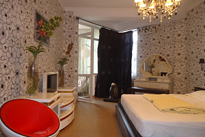 Квартиры Гурзуфа на месяц, "Резиденция солнца" 2х-комнатная на месяц - снять