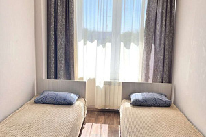 Мотели в Альметьевске, "Марат Home на Автомобилистов 11" 2х-комнатная мотель - цены