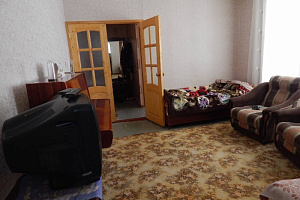Квартиры Пицунды с размещением с животными, 3х-комнатная Цитрусовый 7 кв 20 с размещением с животными - раннее бронирование