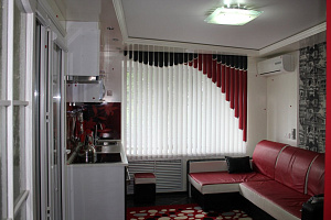 Квартиры Сарапула 2-комнатные, "Доброе Жилье" апарт-отель 2х-комнатная - снять