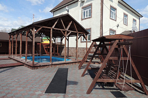 Гостиницы Кургана с бассейном, "Аква Вита Хотел" с бассейном