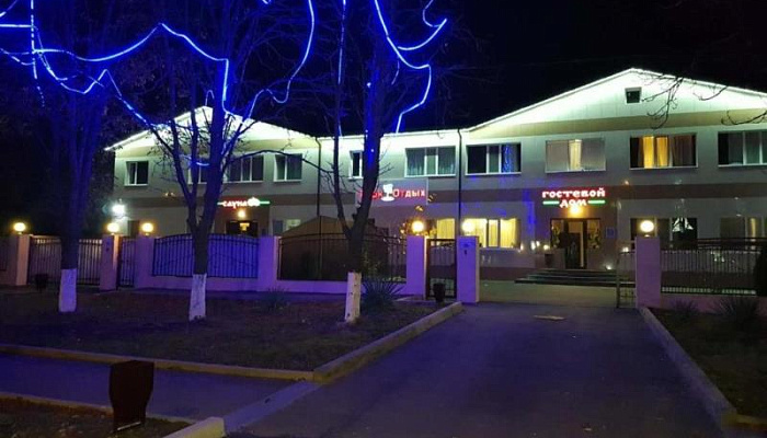 "Парк Отдых" гостиница в Невинномысске, г. Невинномысск, ул. Менделеева ...