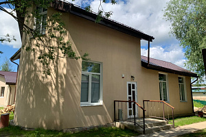Дома Чехова с бассейном, "Большой с банкетным залом до 35 гостей" с бассейном - фото