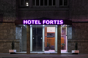 Гостиницы Москвы шведский стол, "Fortis Hotel Moscow Dubrovkа" шведский стол - фото
