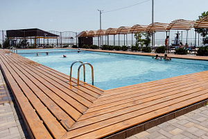 Гостевые дома Краснодара с бассейном, "Лесная Сказка" гостиничный комплекс с бассейном - забронировать номер