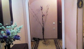 2х-комнатная квартира Ардзинба 22 в Сухуме - фото 4